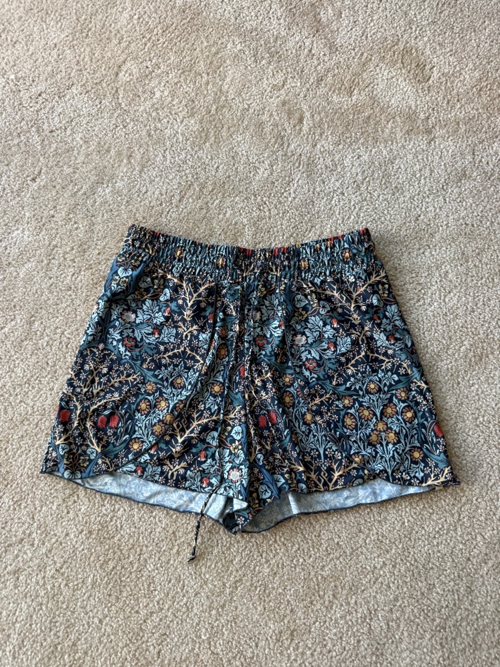 Summersalt The Sea to Shore Swim Shorts - William Morris Print